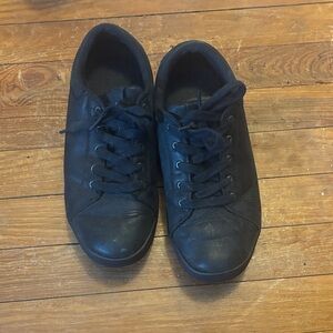 Classic Black Women's Sneakers (oil and slip resistant)